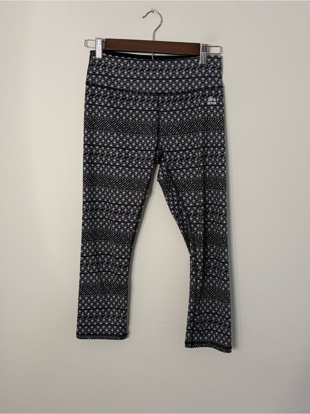 RBX Women’s Small Capri Leggings Black White Geometric Funky Yoga Gym